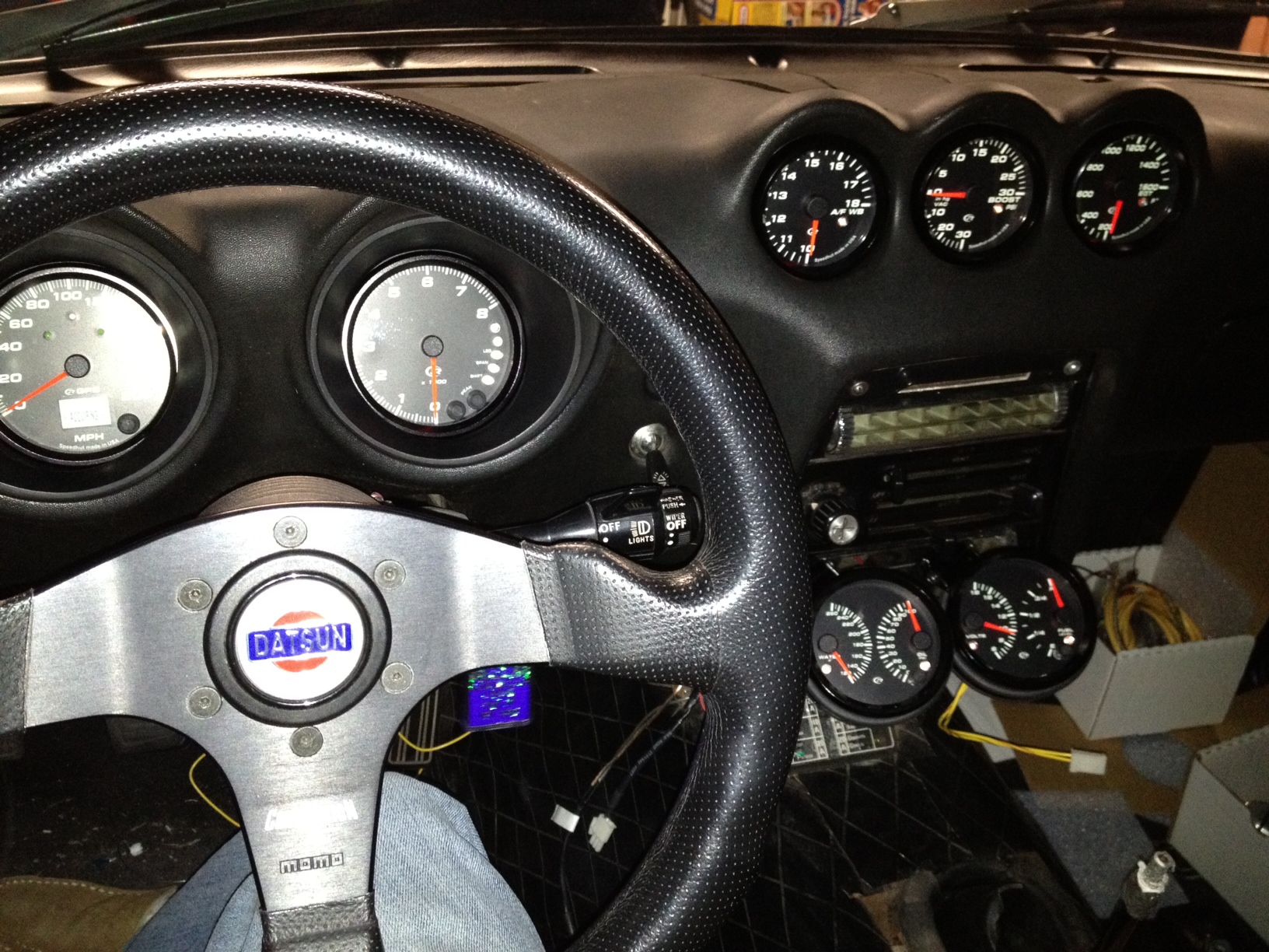 Aftermarket Speedometers and Tachmeter pics!!! S30 Series 240z